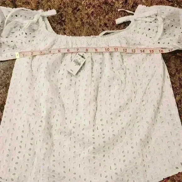 Women's Express Off Shoulder Lined White Eyelet LS Blouse Size S $70 - Picture 9 of 9